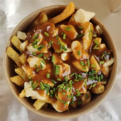  Les Délices Audacieux de la Poutine: Une Symphonie Fromagère et Carnée à Spokane!