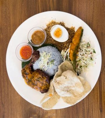  Nasi Kerabu: Un Plat Explosif de Goût et Textures Fraîches !