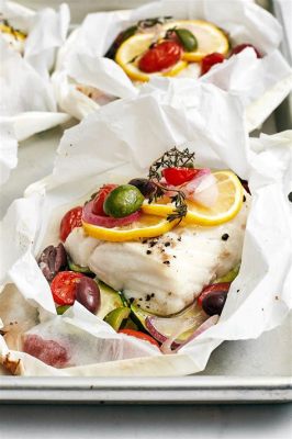  Papillote de poisson au Valence! Une explosion savoureuse de saveurs méditerranéennes dans une papillote vapeur