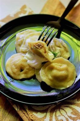  Pelmeni: Un Délice Russe à la fois Savoureux et Confortement!