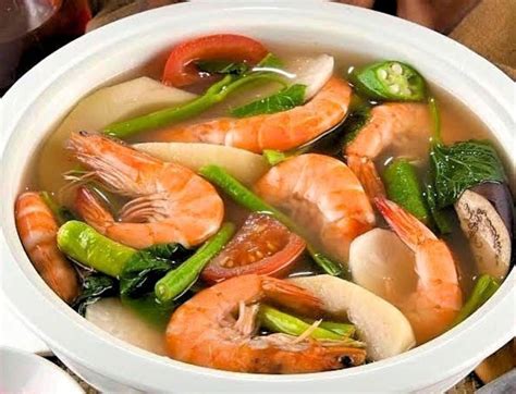  Sinigang na Hipon! Une soupe àigre-douce aux crevettes qui chatouille les papilles